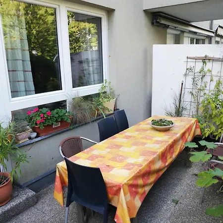 Room In Maisonette With Garden, Parking Place